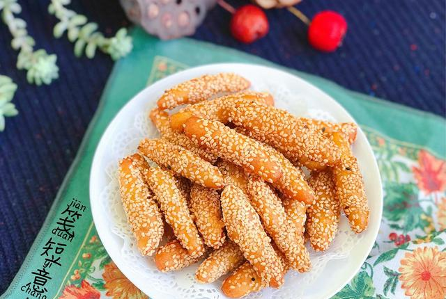 红薯除了蒸就是煮?难怪孩子不爱吃,加2种食材这样做,外酥里糯休闲区蓝鸢梦想 - Www.slyday.coM 红薯除了蒸就是煮?难怪孩子不爱吃,加2种食材这样做,外酥里糯休闲区蓝鸢梦想 - Www.slyday.coM