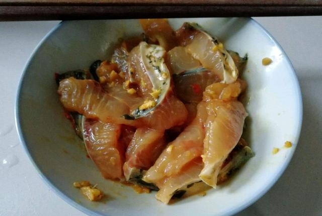 爱吃鱼的要注意了，这样做，鱼肉鲜香滑嫩，上桌不够吃休闲区蓝鸢梦想 - Www.slyday.coM