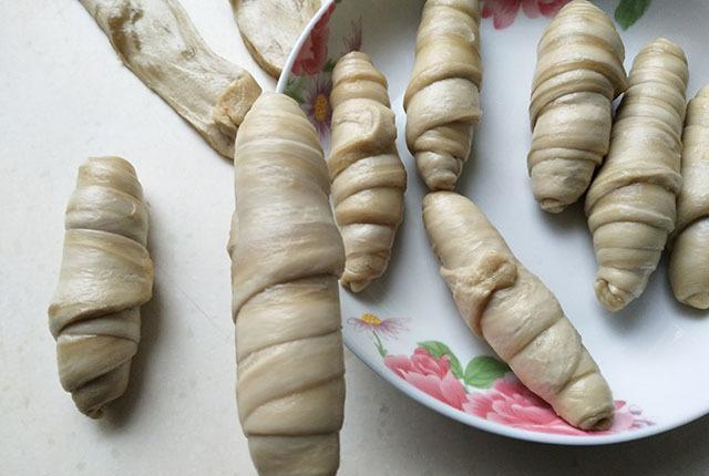 自己在家做面筋加水一拌一煮入口筋道弹牙比买的强多了