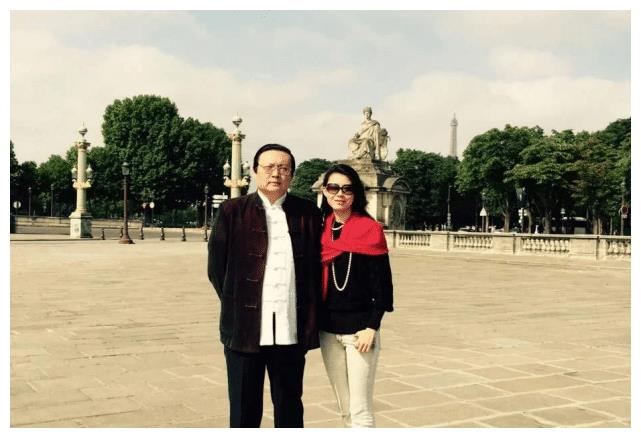 已经到来,有很多家庭都不会选择要孩子,有些年轻人也会生出这种想法