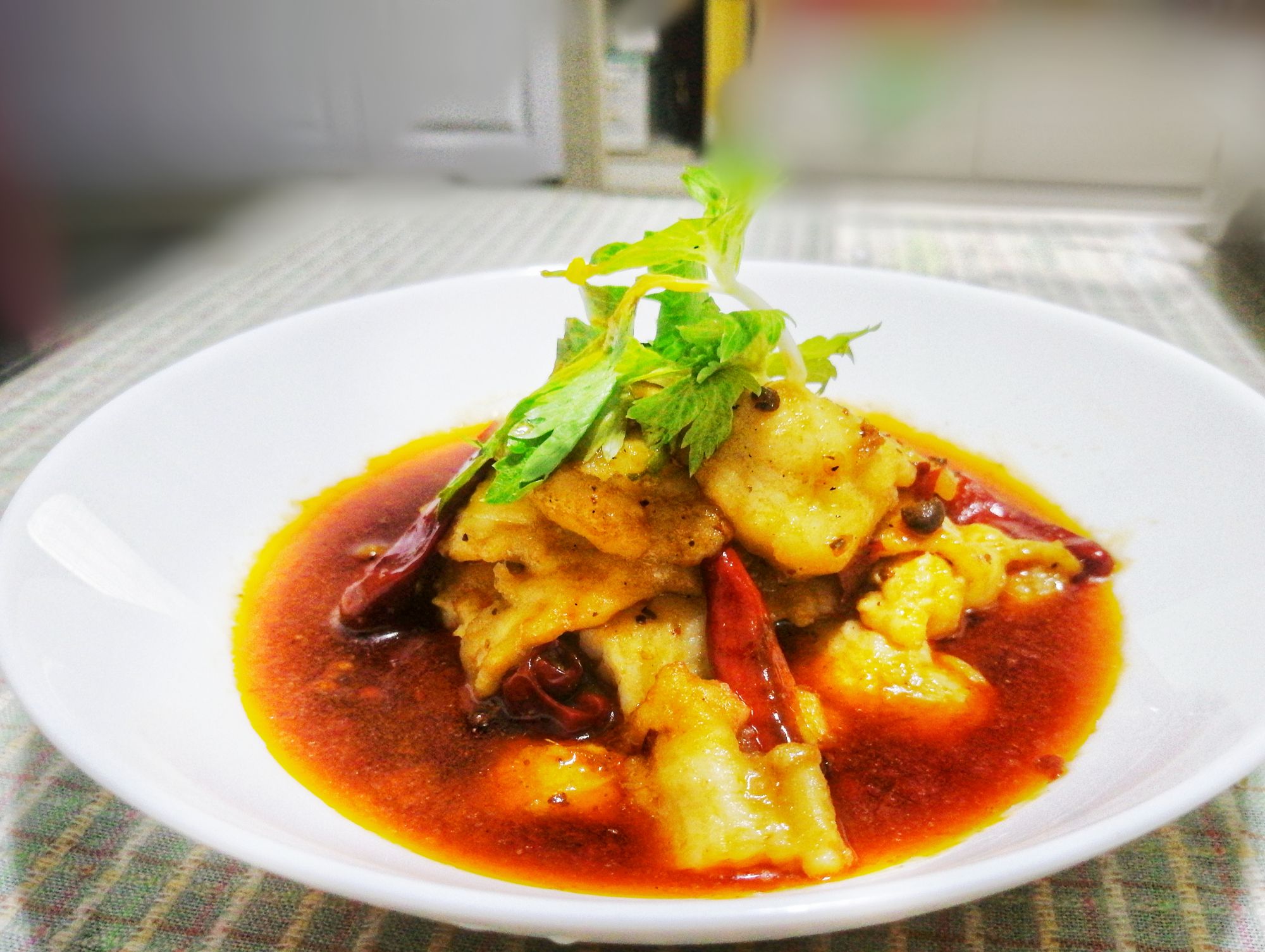 新鲜出炉之"辣汁滑巴沙鱼片"