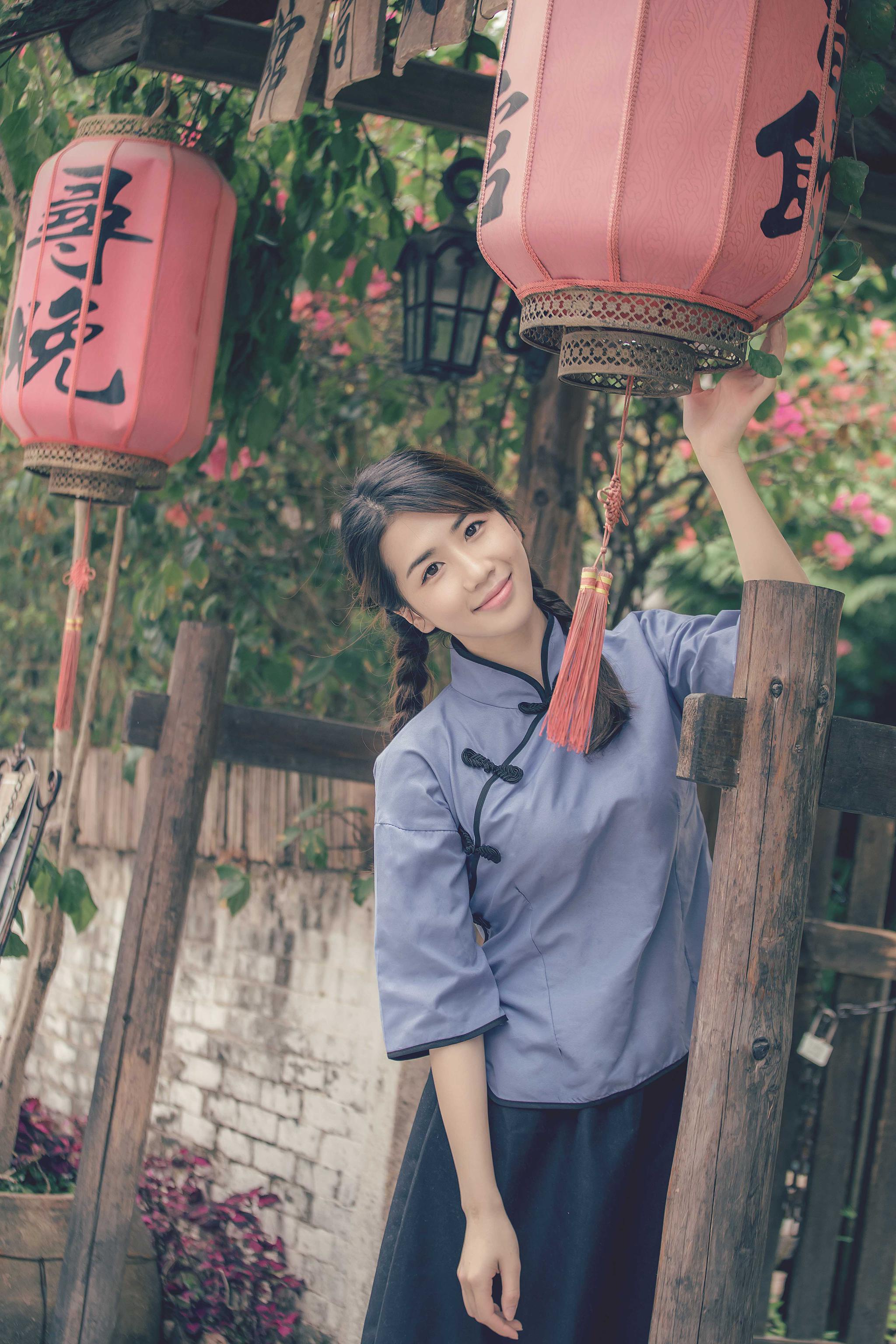 高颜值可爱的民国少女,两年前的作品!