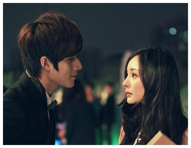 朋友为自己新歌助力,陈学冬都是暖心感谢,唯独给郑爽回复不一样