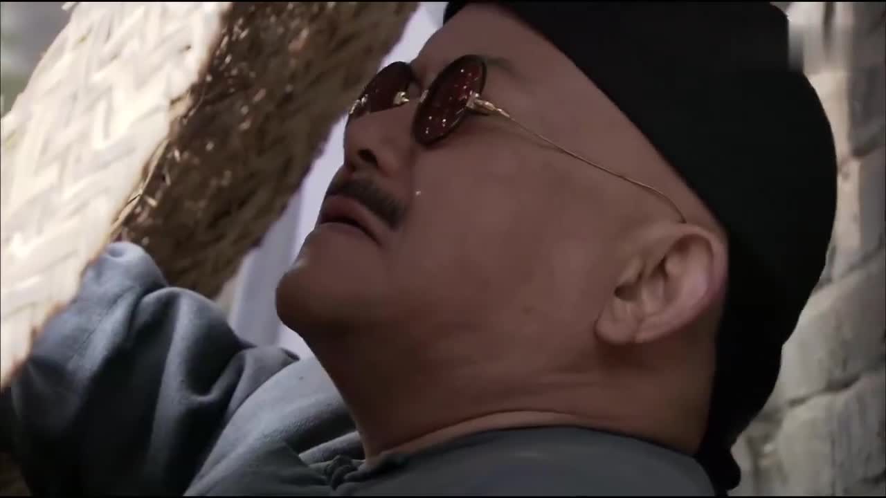 《铁齿铜牙纪晓岚》纪晓岚设套坑惨和珅, 和珅信口开河这下惨了!