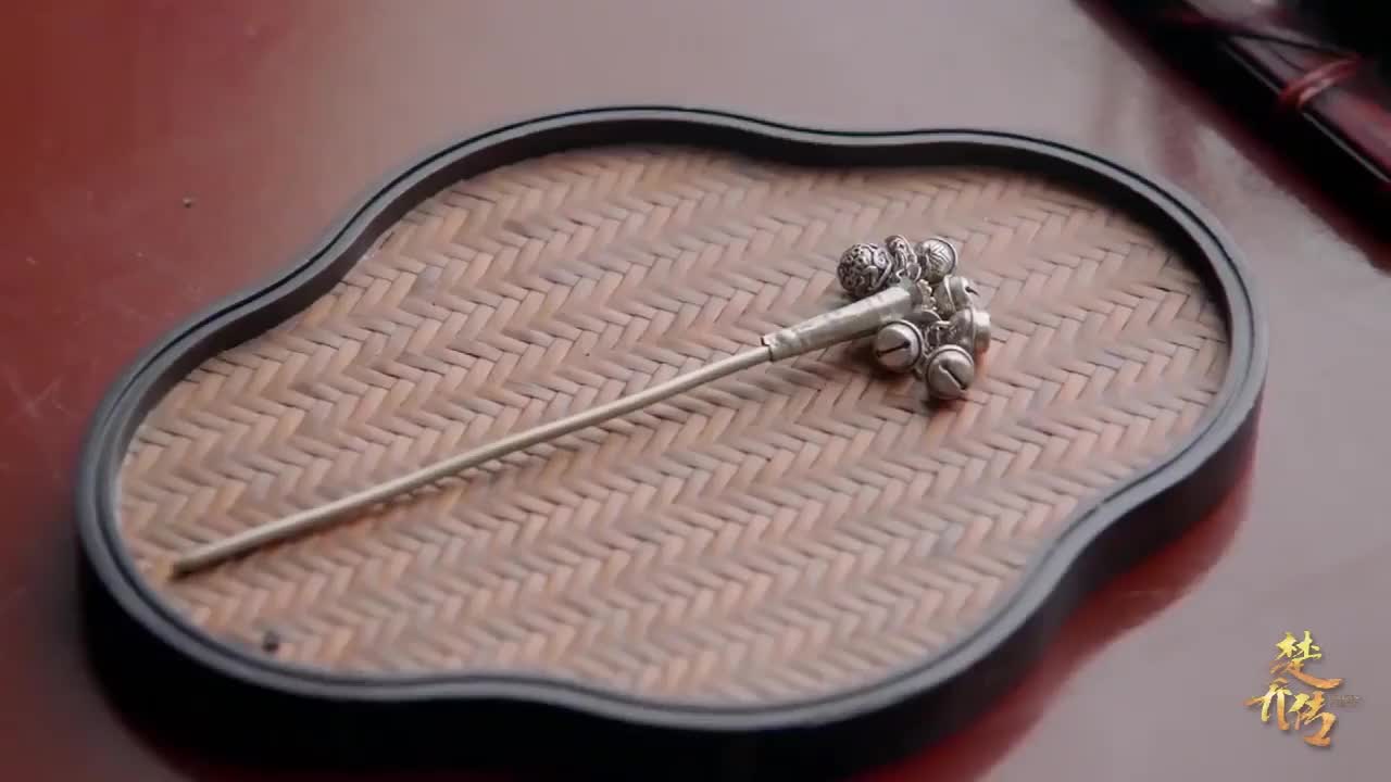 楚乔传宇文玥表示锦烛是咎由自取就算星儿做了小动作也没啥