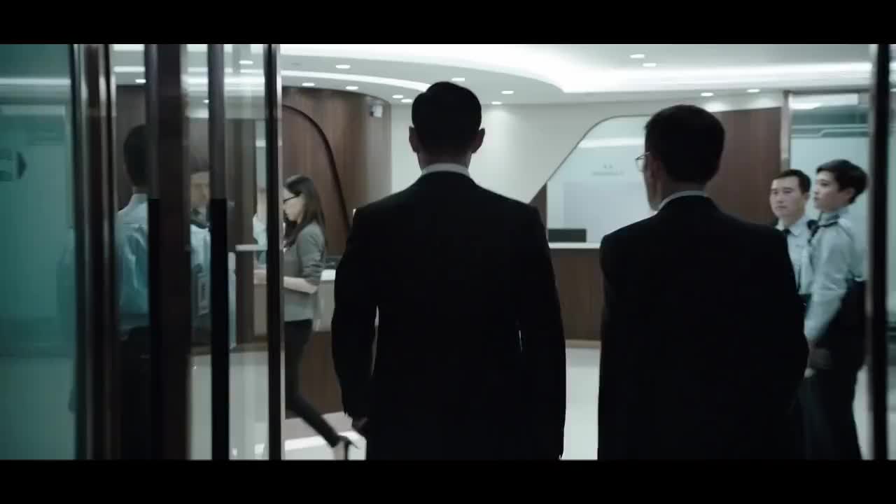 寒战2还是发哥牛啊镇住郭富城梁家辉两大天王气势无人能敌