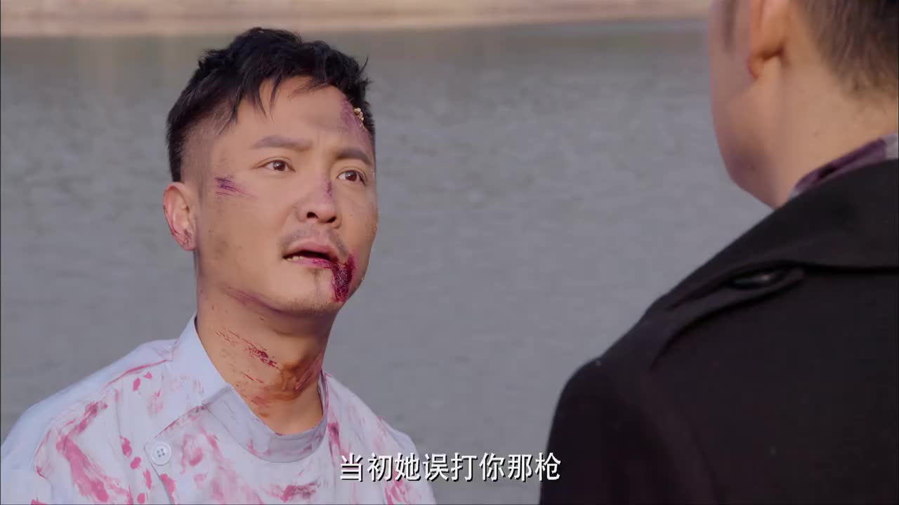 卧底当初叶琳琳误打的那枪是顾明杰逼她打的