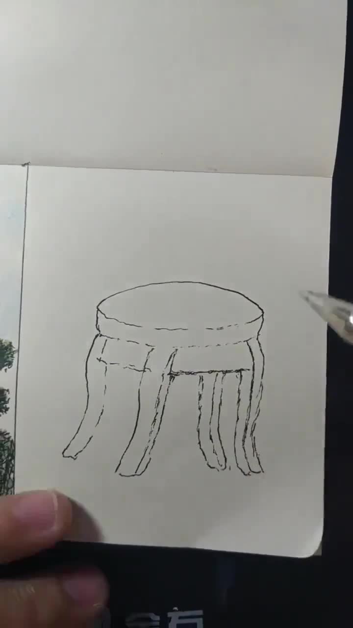 简笔画凳子