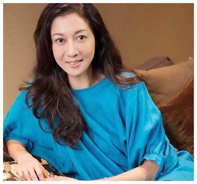 吴绮莉终于忍不住出面发声否认收成龙安家费澄清与赵文卓绯闻