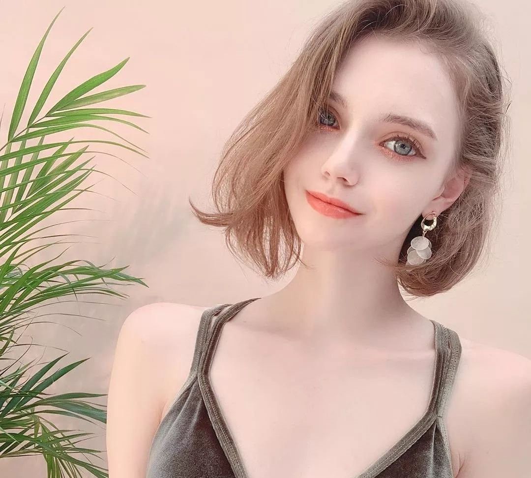 从童话走出的妖精美人 德韩混血模特chloe