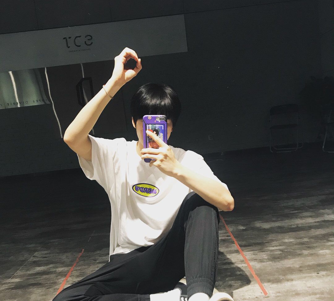 20190604连淮伟ins无脸自拍大赏
