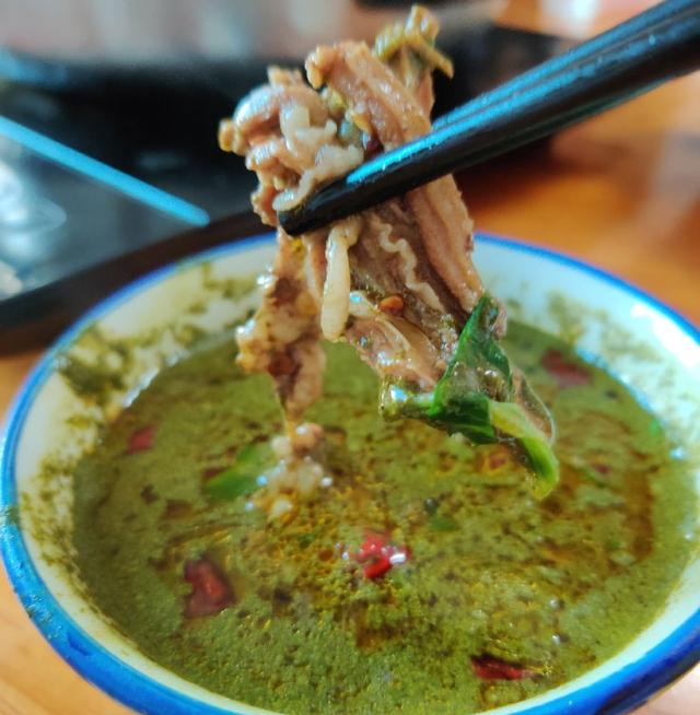 广西特色羊瘪汤一反常态的美味简直就是中国版的猫屎咖啡