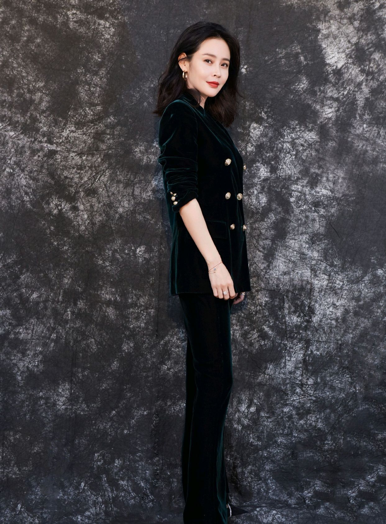 明星写真美图|于明加