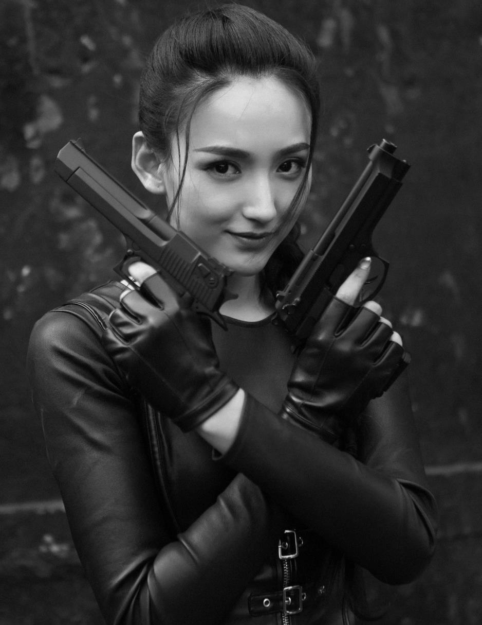 艾晓琪:第7155期时尚潮流美图欣赏