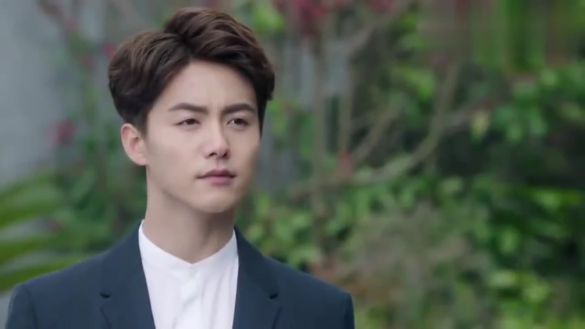 不忧伤你穿上婚纱跟我想象中一样美凉生终于把姜生交给了天佑