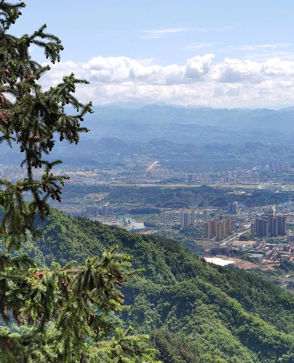 恩施网红打卡地之望城坡,在山看山,在城看城