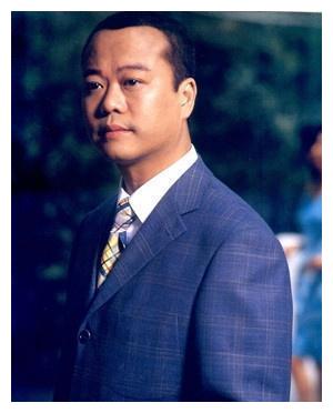 与赌王孙女相恋,婚后才知老婆强大背景,被外界调侃傻男演员|赌王|欧阳