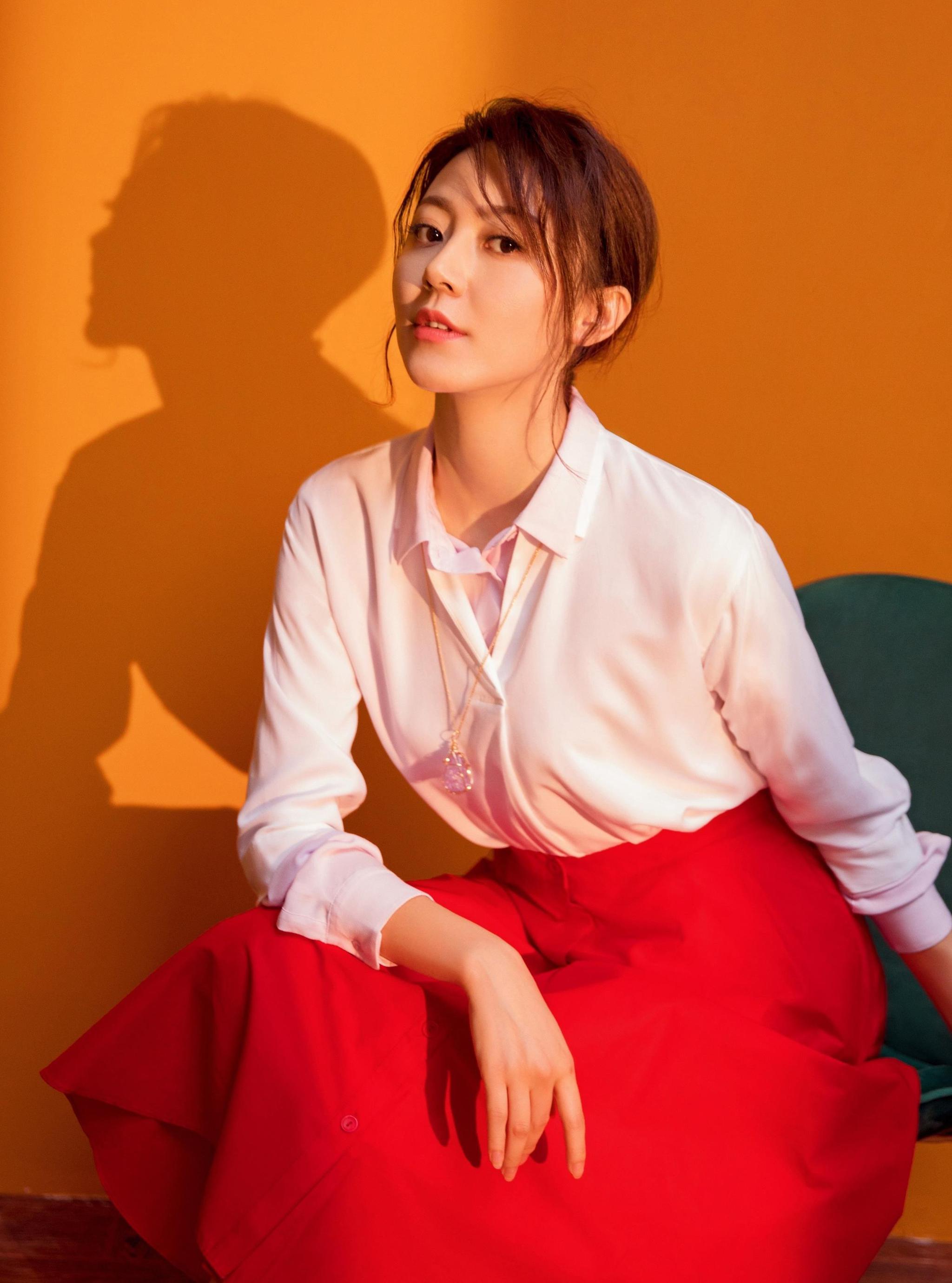 女神黄梦莹:第5049期气质潮流美图欣赏