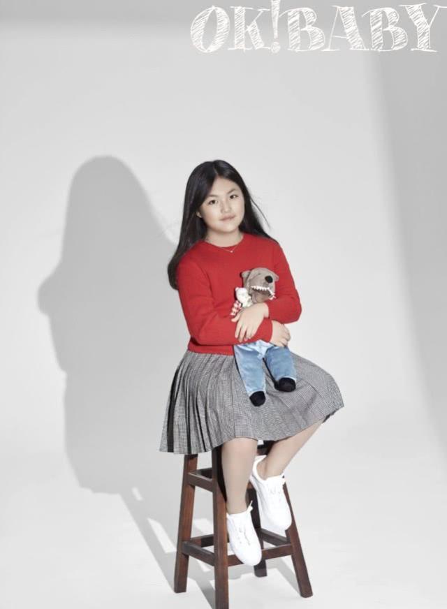 梅婷7岁女儿拍大片小红帽造型充满童话感大名包含甜蜜寓意