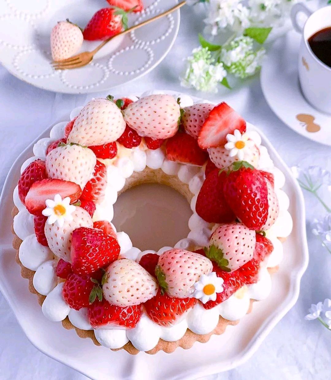 草莓系列蛋糕甜品拍摄|摄影|产品摄影|CrystalLau - 原创作品 - 站酷 (ZCOOL)