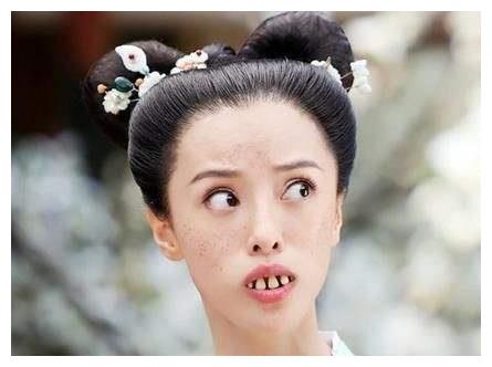 影视剧中扮丑,本人颜值却很高的9位女星,谁的牺牲最大?