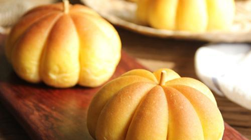 这面包吃一口我就爱上了,造型可爱,内馅香甜,天天在家做!休闲区蓝鸢梦想 - Www.slyday.coM 这面包吃一口我就爱上了,造型可爱,内馅香甜,天天在家做!休闲区蓝鸢梦想 - Www.slyday.coM