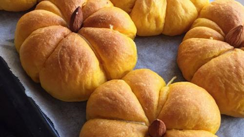 这面包吃一口我就爱上了,造型可爱,内馅香甜,天天在家做!休闲区蓝鸢梦想 - Www.slyday.coM 这面包吃一口我就爱上了,造型可爱,内馅香甜,天天在家做!休闲区蓝鸢梦想 - Www.slyday.coM