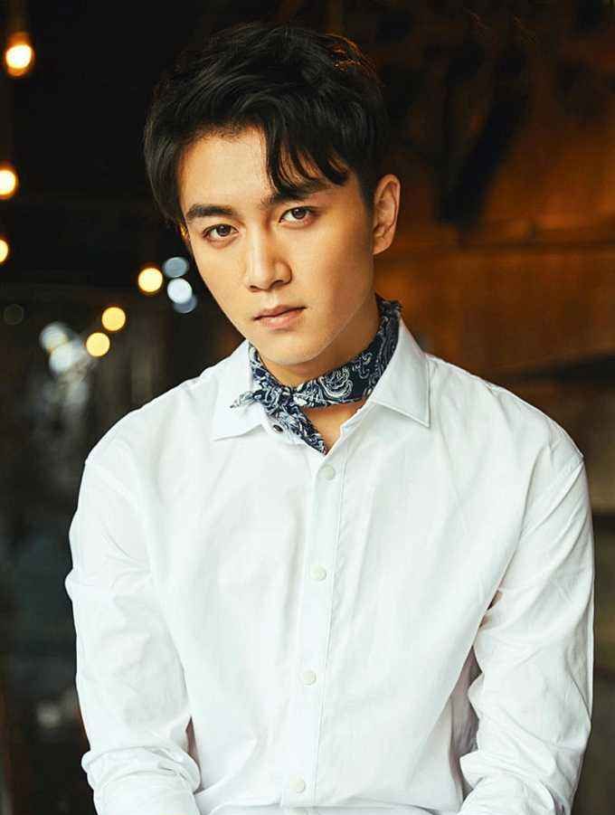 明星陈晓80后实力偶像演员,阳光帅气,是人们喜爱的艺人_高清图集_新浪