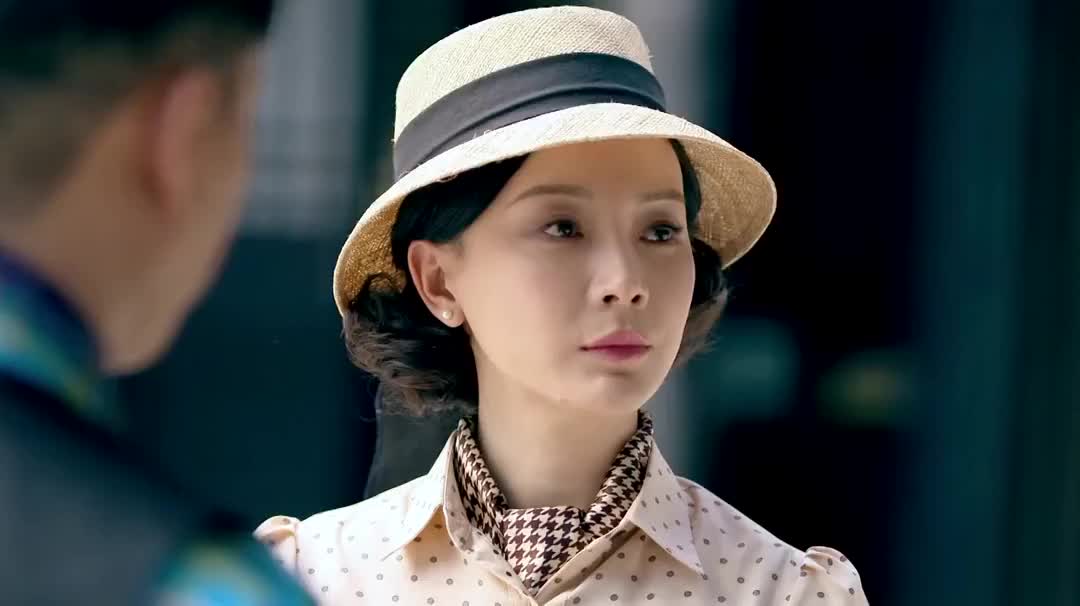 一代枭雄何辅堂想让程立雪给自己洗头她转身就走