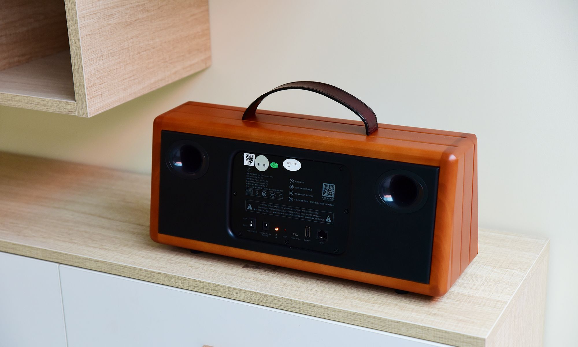 新时代智能媒体中心 惠威mc-200多媒体音箱图赏