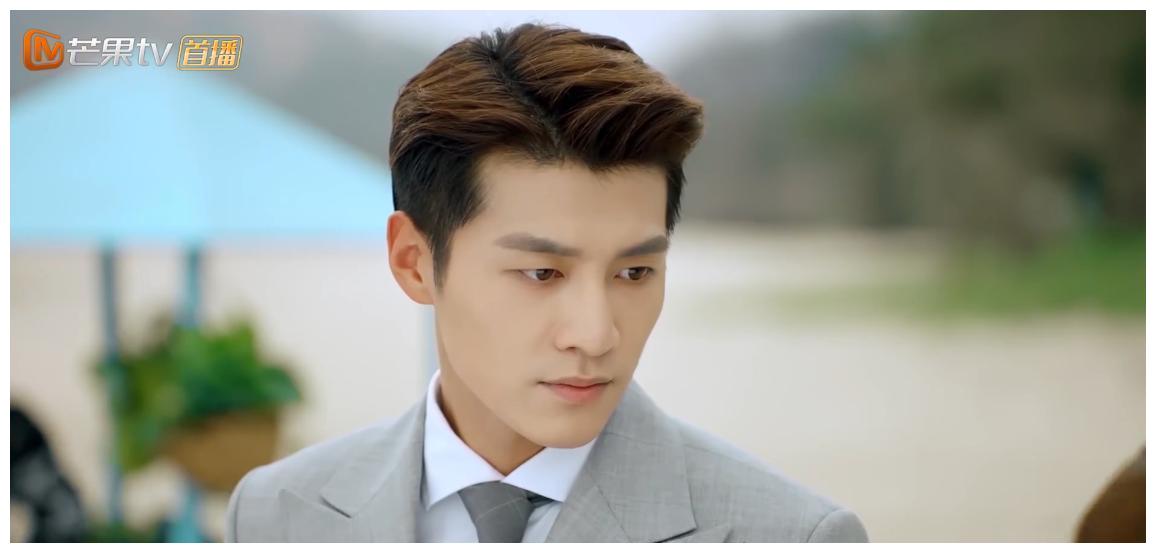 《忘记你,记得爱情》邢菲金泽演绎落难总裁,遇见渔村女孩的故事