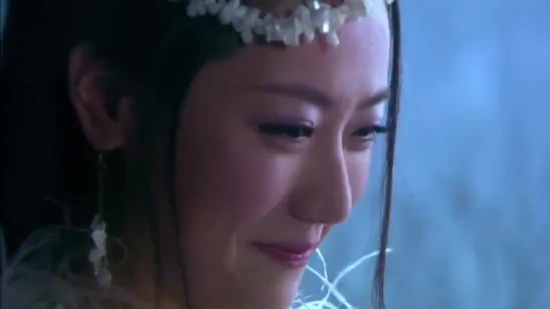 画皮 看到妖怪的脸小王爷晕了 李静也不想认这个表兄 画皮 看到妖怪的脸小王爷晕了 李静也不想认这个表兄