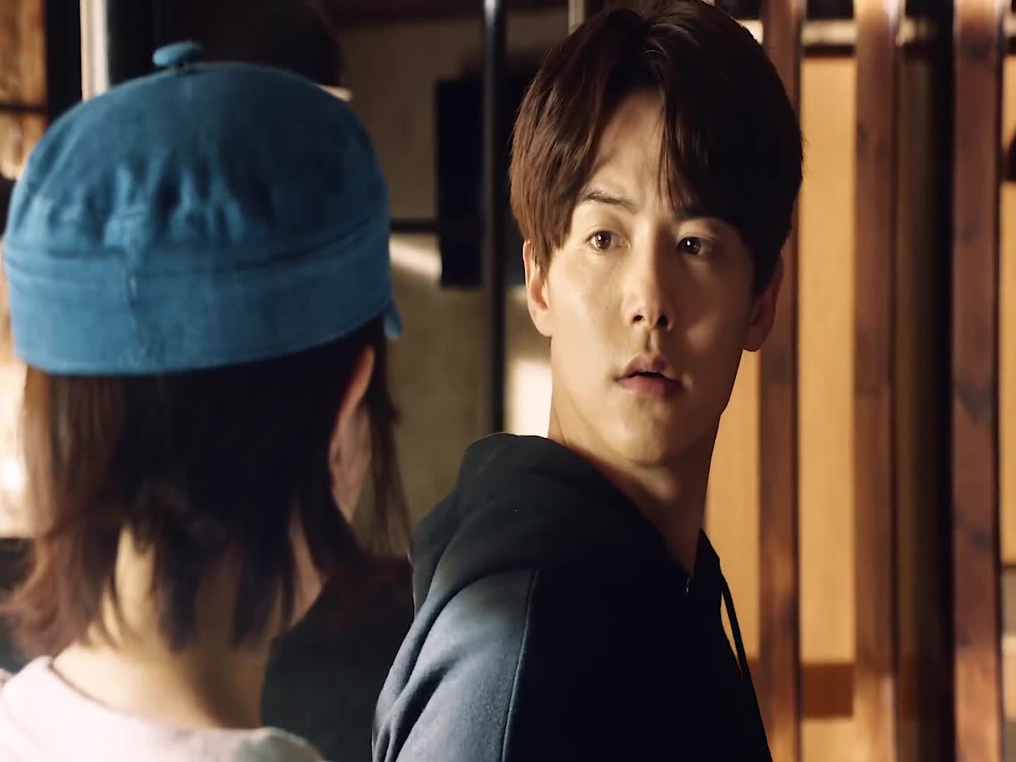 李遥见到了乔悠乔悠却把他当坏人不肯说出安怡的下落