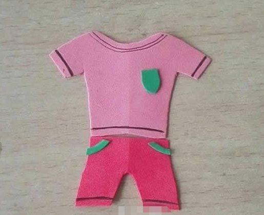 简单又可爱!海绵纸手工制作衣服贴画的方法_高清图集_新浪网