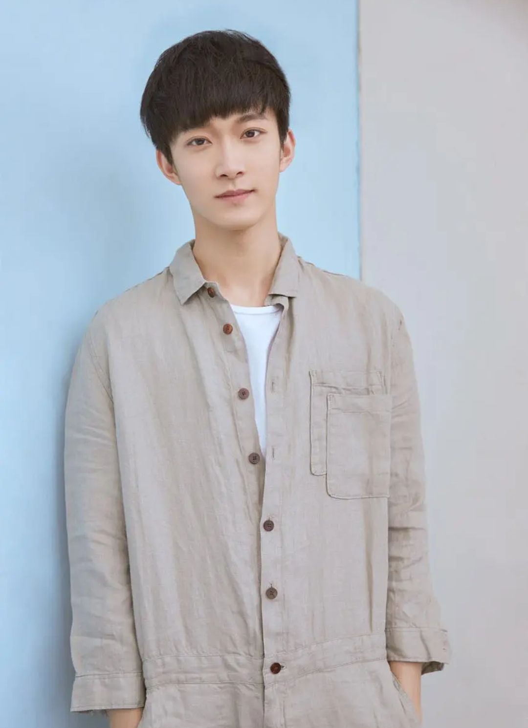 我喜欢的男艺人曹恩齐 个人美照收藏版