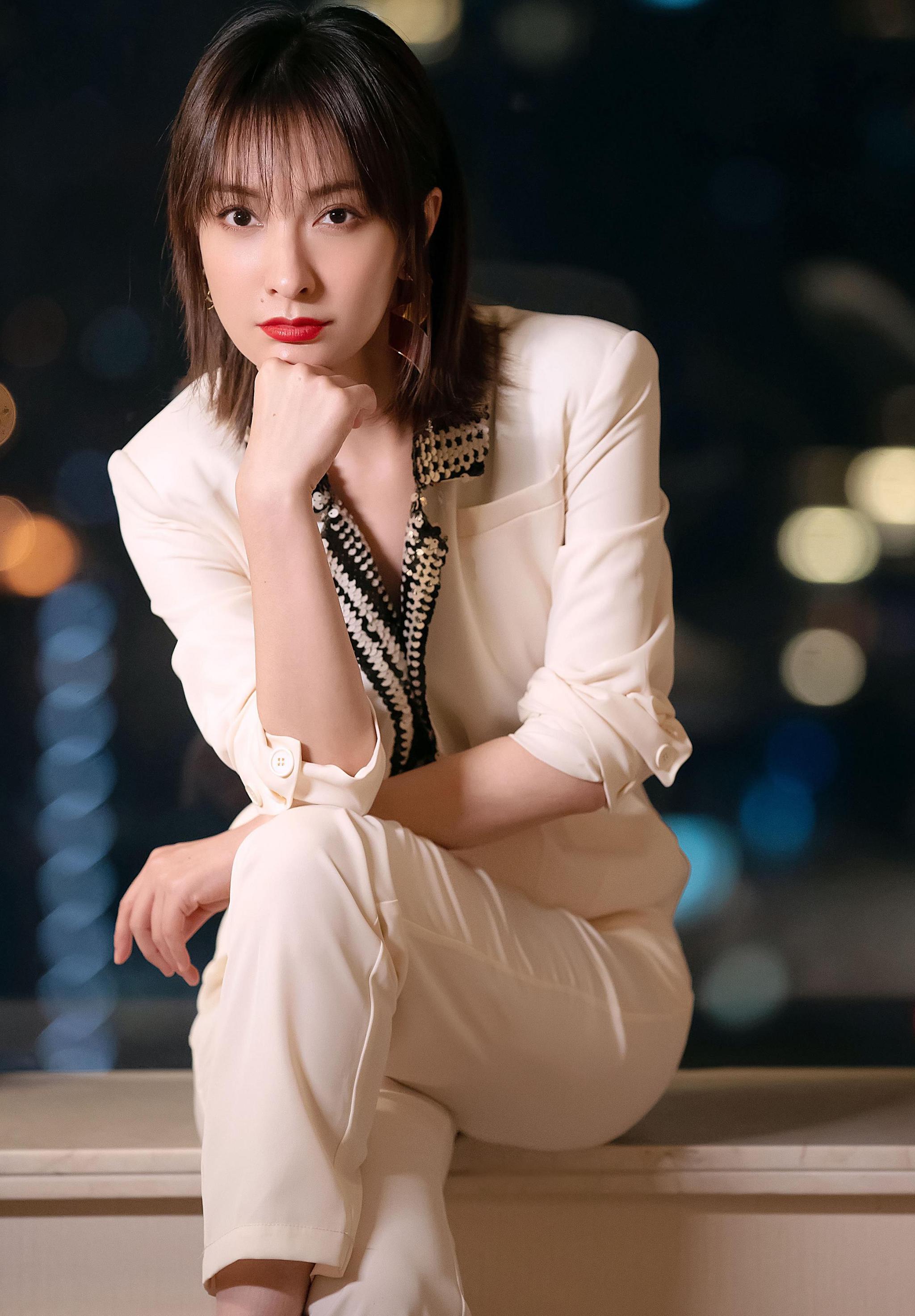 女神吴昕:第5045期气质潮流美图欣赏