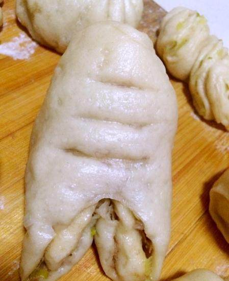 这样做的花卷，在我们就太受欢迎了，就连挑食的孩子也说太好吃！休闲区蓝鸢梦想 - Www.slyday.coM