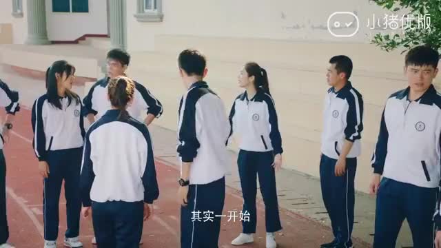 女生的舞蹈被同学们质疑，这中间到底发生了什么