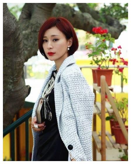 王太太大反差,长得美常演心机富婆,戏外为爱情裸婚|三十而已|杨雨婷