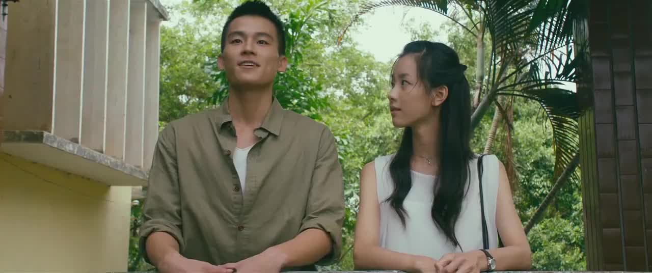 左耳张漾想开车送小耳朵没想到小耳朵却习惯坐公交