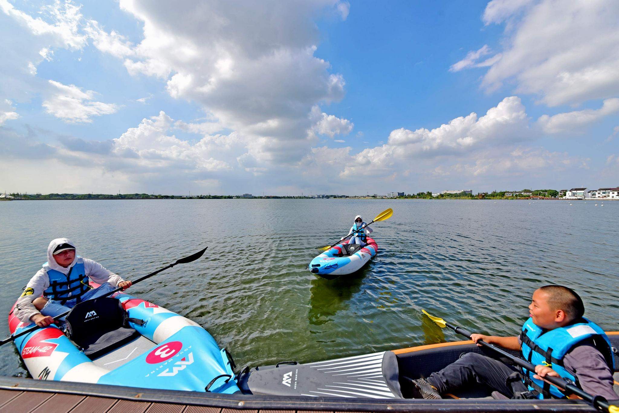 无锡鹅湖玫瑰园皮划艇水上活动项目非常受欢迎__财经头条