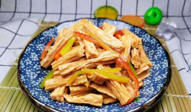 腐竹越泡越烂又不劲道商贩泡的方法不对难怪不劲道不好吃