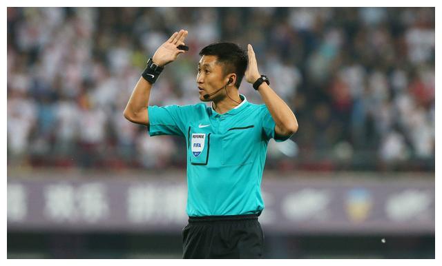 国际金哨将最后一战留给中超,新赛季本土裁判更应担起重任
