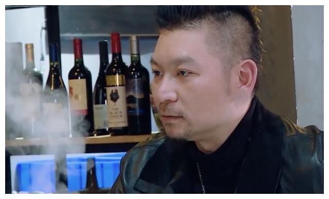 模特出身曾为王鸥大打出手,如今回归家庭变腼腆|王鸥|老梁|初恋_新浪
