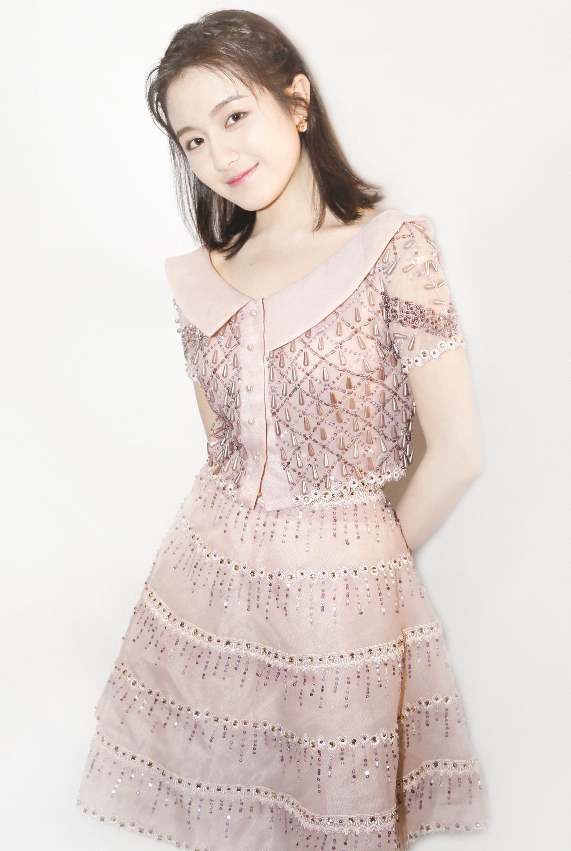 气质女神李兰迪:第5282期时尚潮流美图欣赏