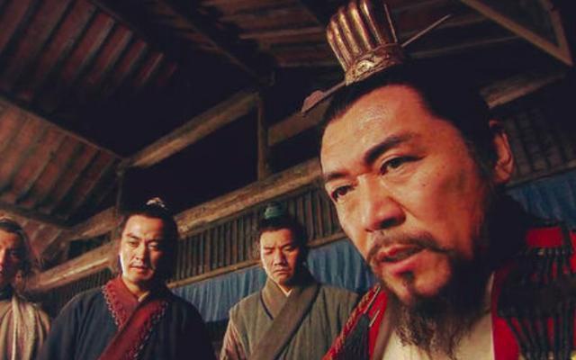 水浒传中的扑天雕李应有何事迹为何会出现在英雄榜上