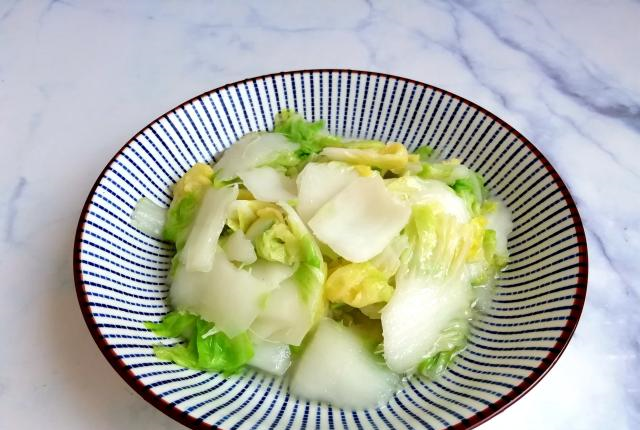 晒晒我家的午餐，才花20块钱就做了4道菜，两大人两小孩都吃撑了休闲区蓝鸢梦想 - Www.slyday.coM