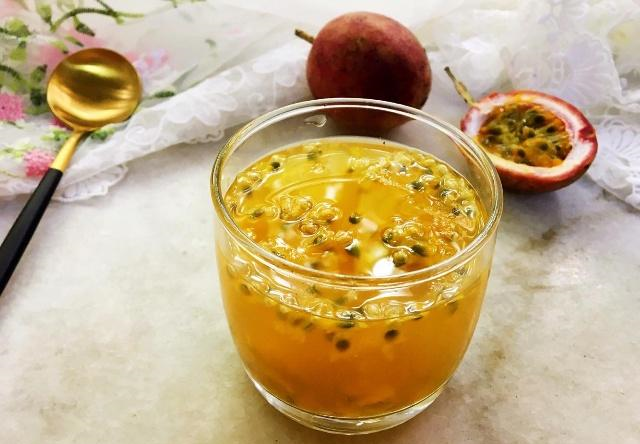 百香果泡水是用凉水还是热水很多人一直泡错了难怪没啥效果