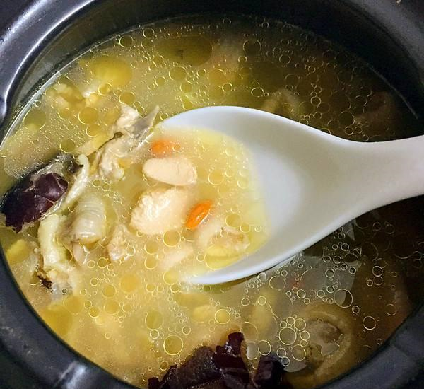 不是炖只鸡就是高汤!多放3种"好食材",鸡汤浓郁有营养,美味