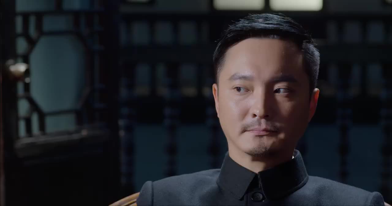 卧底顾明杰潜入胡乐轩家却被胡乐轩发现